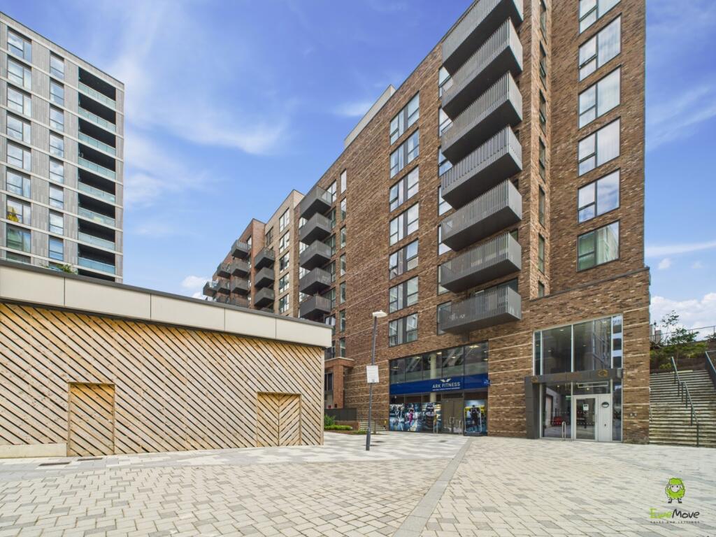 Presented by Clinton at EweMove Bexleyheath and Da