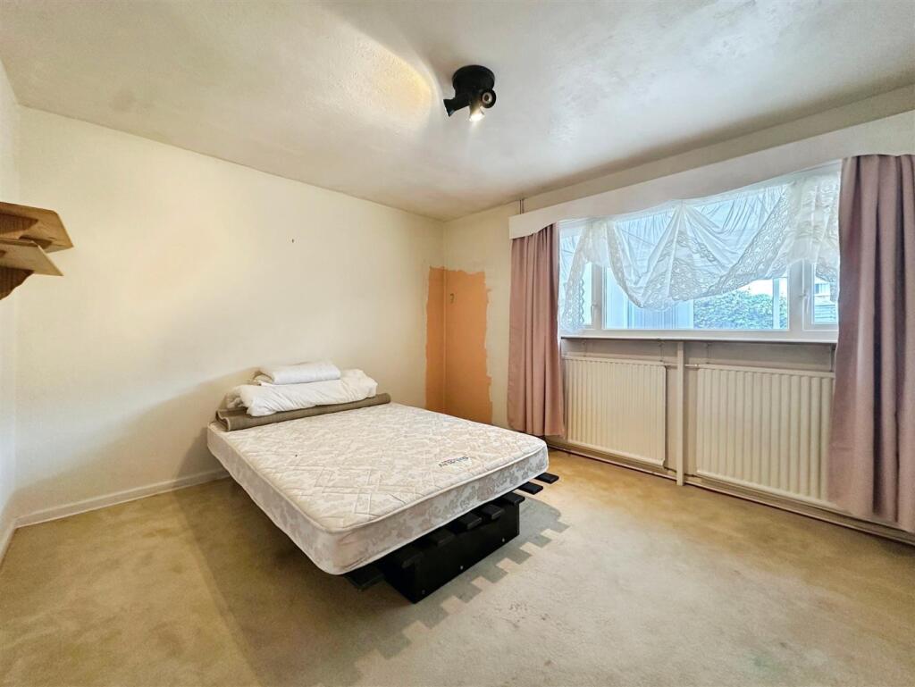 4708cd23--44FD-B5CF-098E9A9B40BD-29618-0000290FEF4