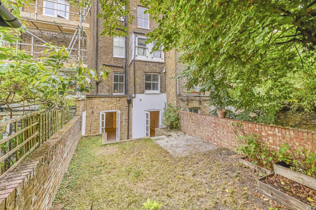 Daniel_Watney__Finborough_Road__Finborough_Rd__L