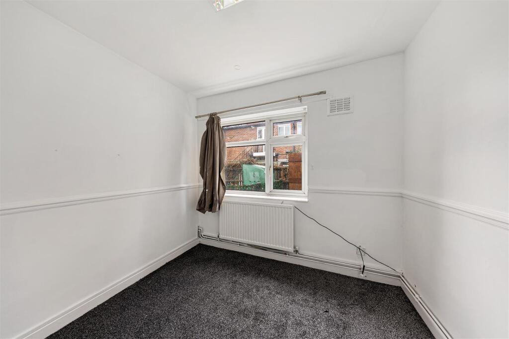 Brettenham Road E17