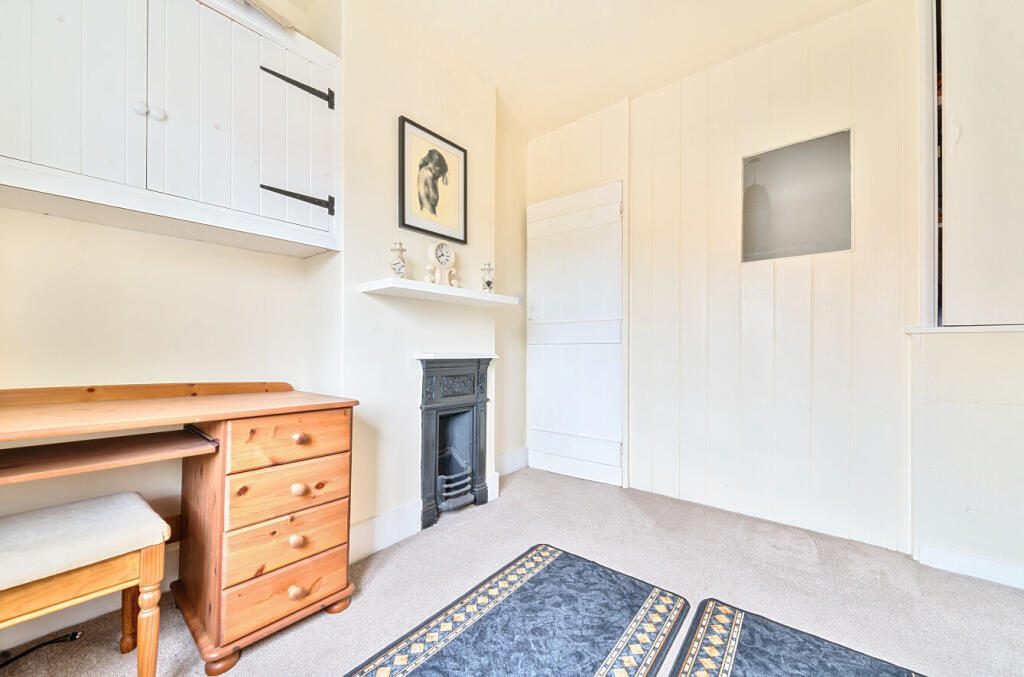 1294219-24-682645...