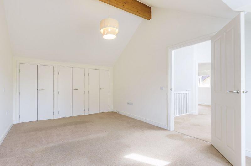 Fitted wardrob...