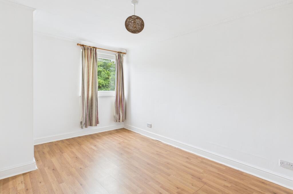 CAM02545G0-PR0469-STILL013