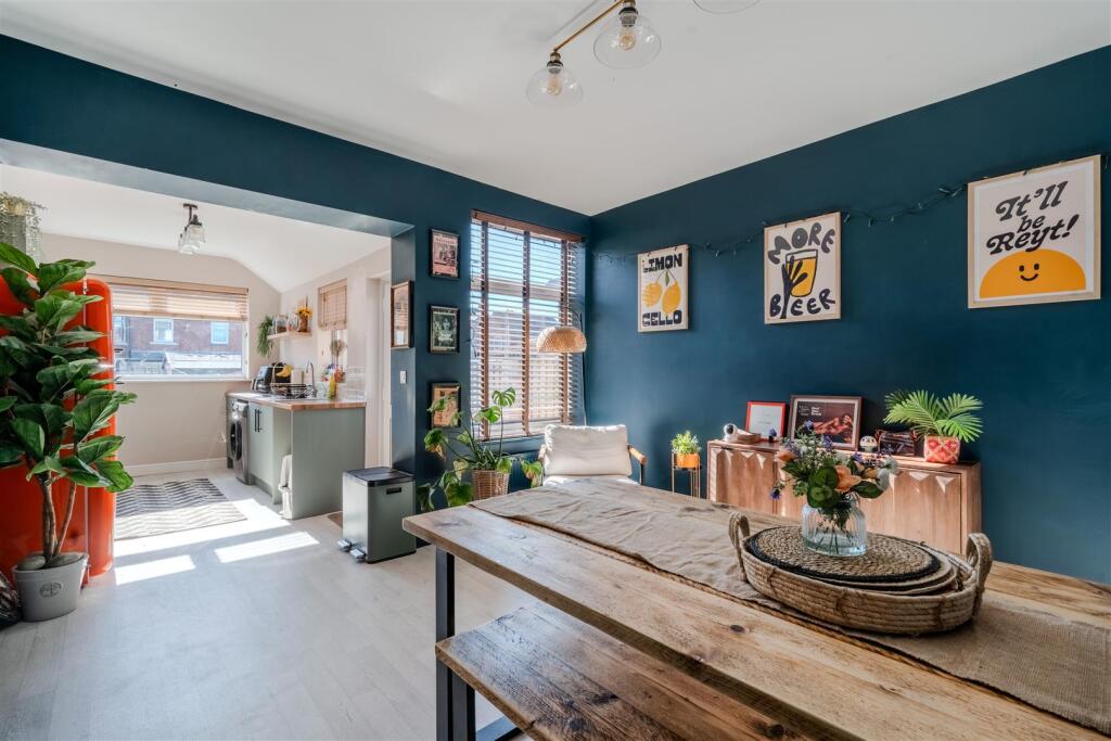 Kitchen - Diner-2.jpg