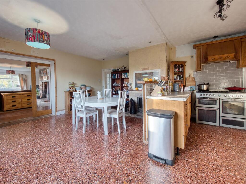P1178637_hdr.jpg