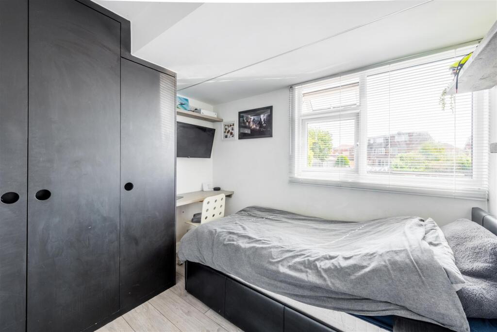 14 Upper Kingston Lane-19.jpg