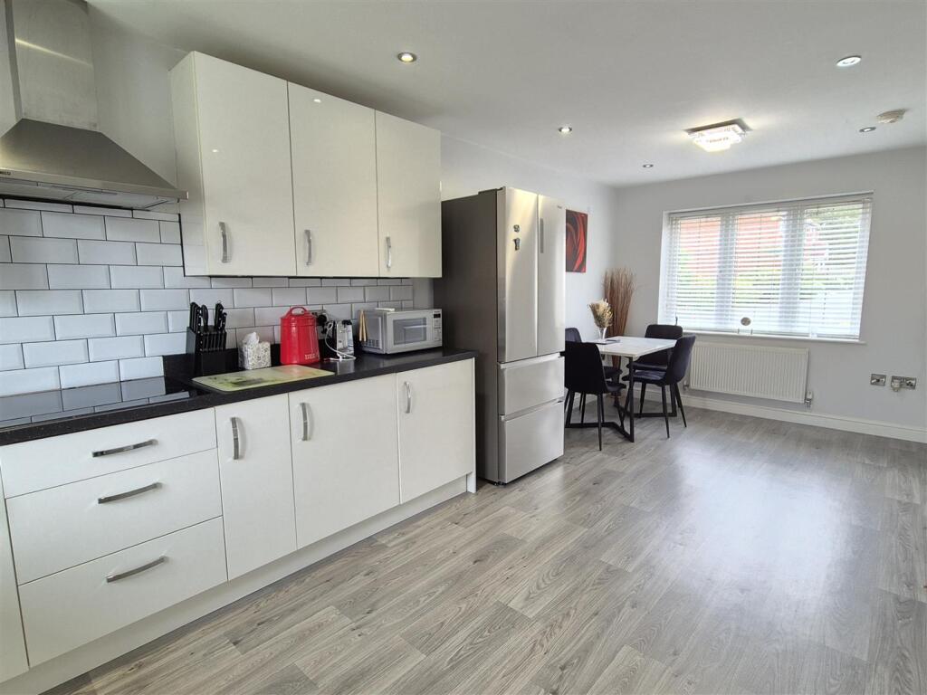 Kitchen Diner