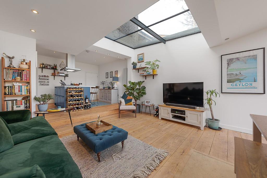 Open-Plan Reception.jpg