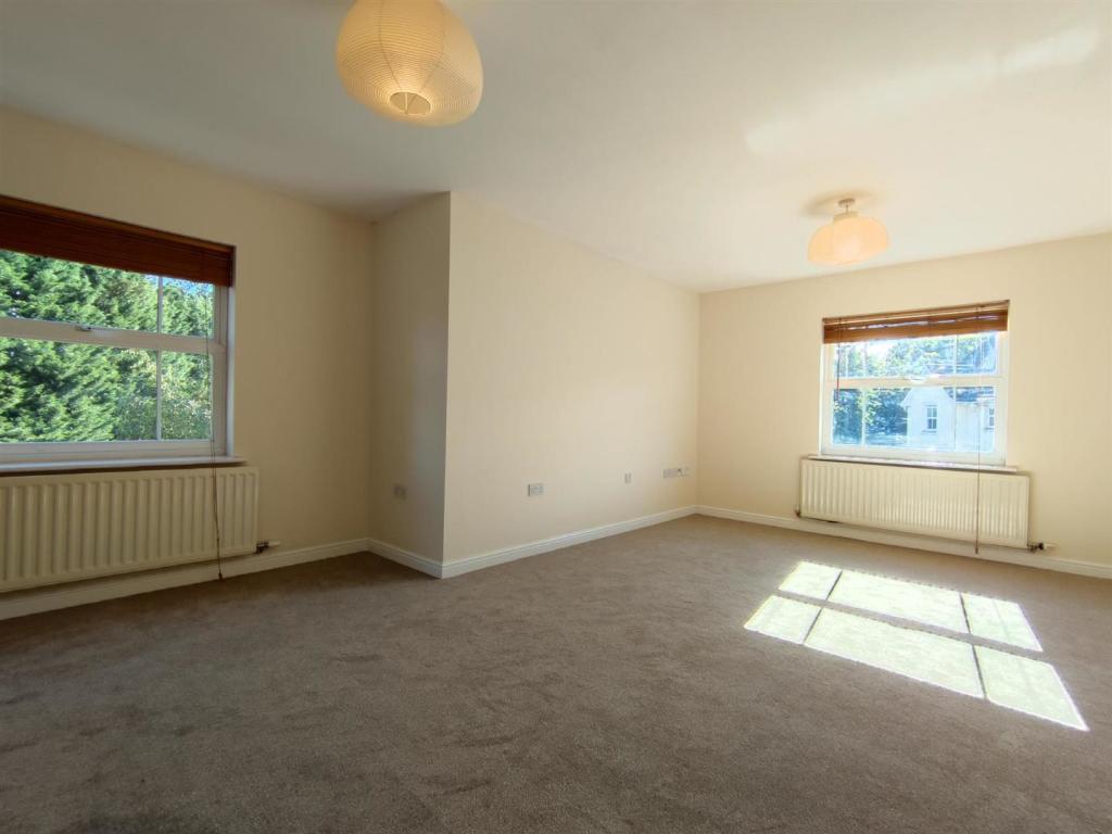 Lounge 2