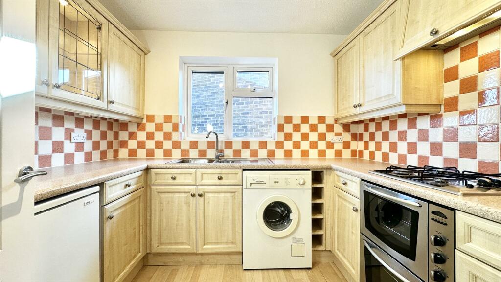 Kitchen .jpg