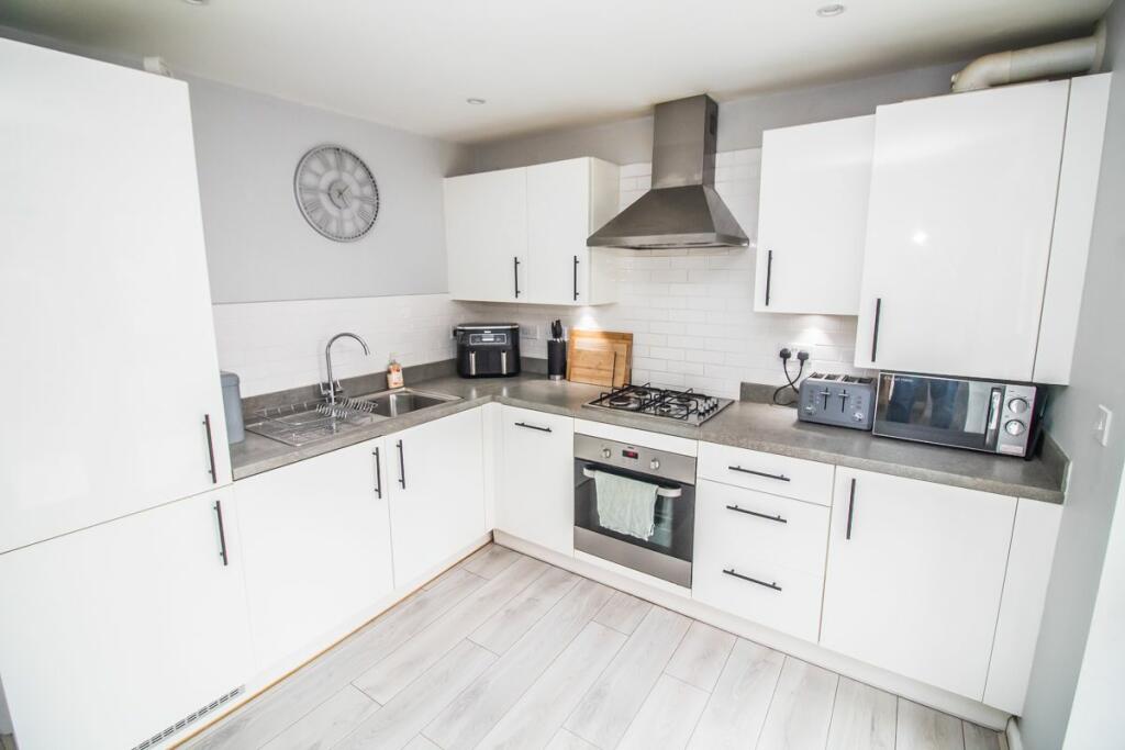 Kitchen 3