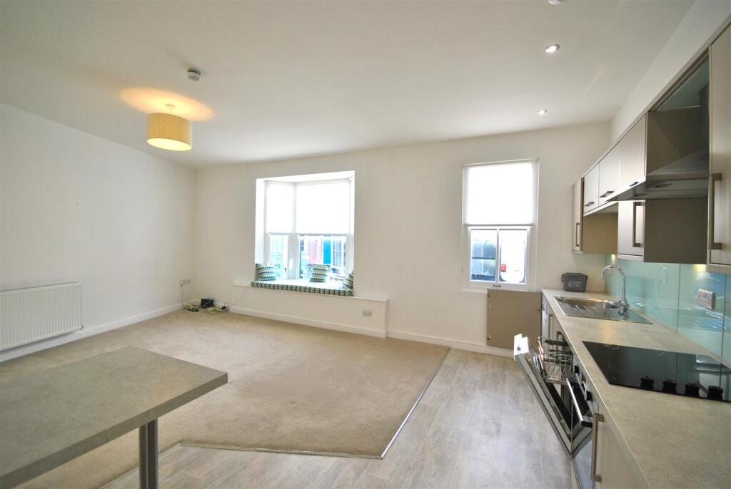 DSC_0736 - Copy (3).JPG