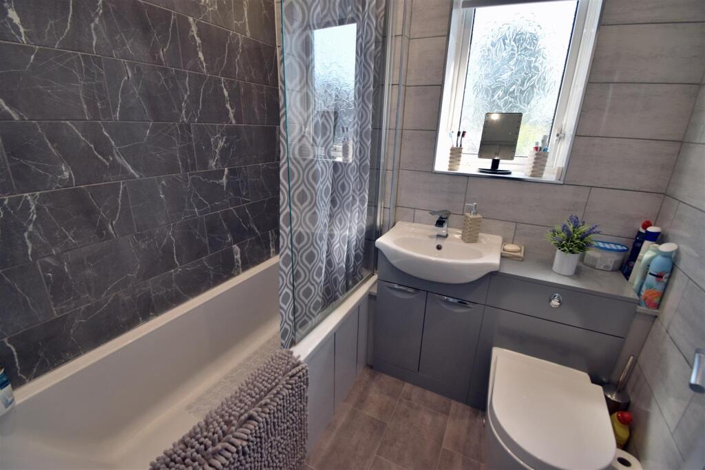 Bathroom WC