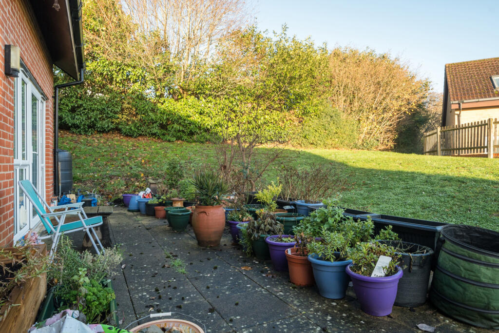 1385886-20-692ebe...