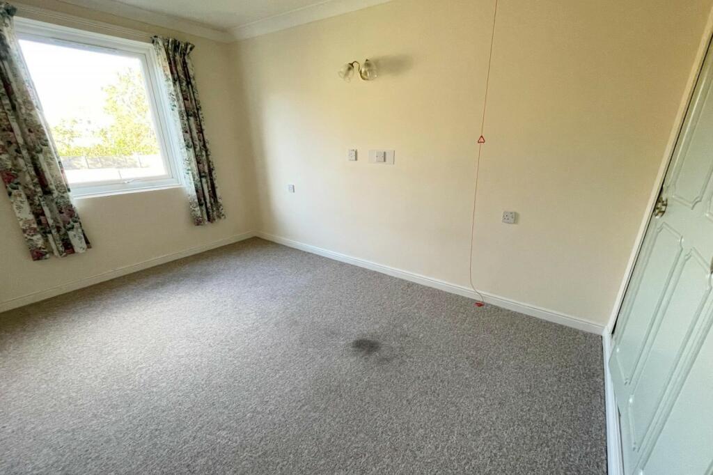 4-Bedroom