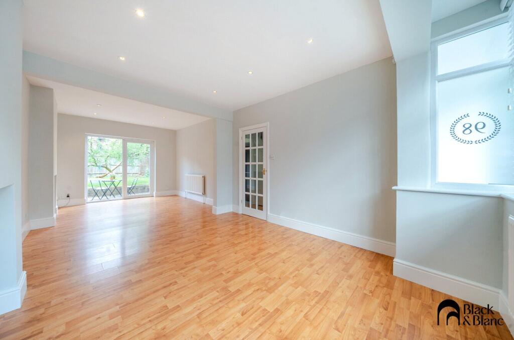 Living/ Dining Room