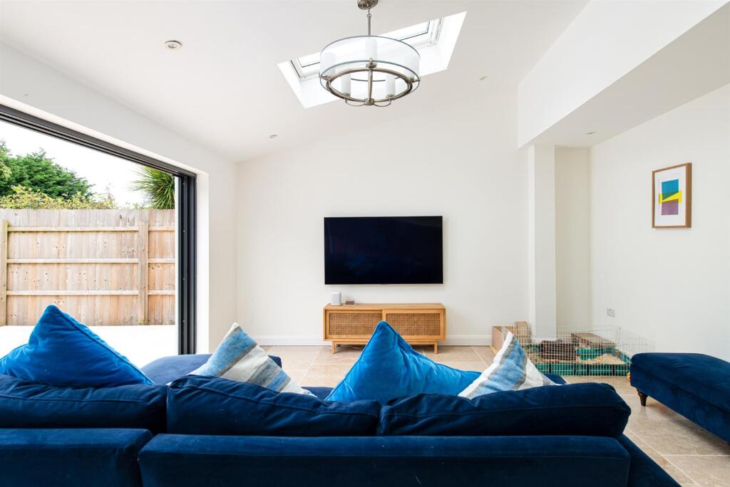 Reception_2.jpg
