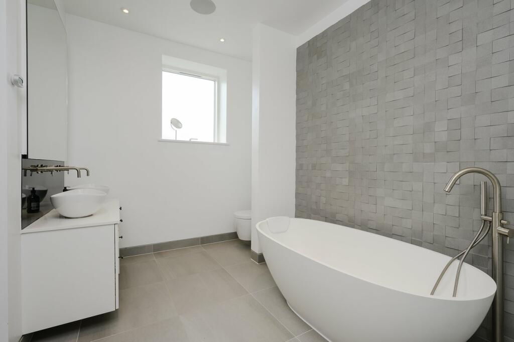 Principal Ensuite