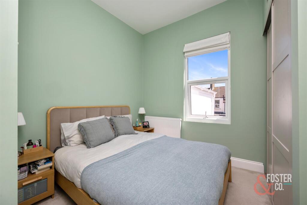 Trafalgar Road_89-016.JPG