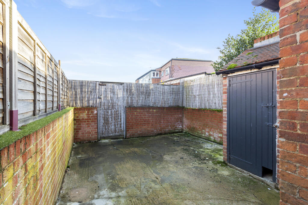 11 Victoria Road, Abingdon, Oxford, OX14 1DN