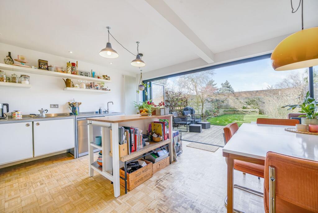 Kitchen/Diner/Family Room