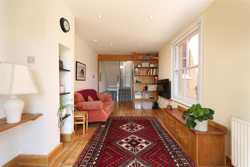 12 St Edwards Road 6.JPG