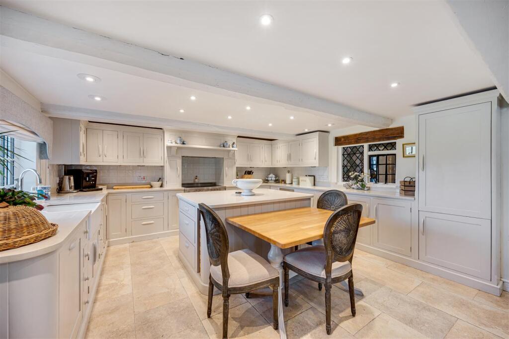 Kitchen/breakfast Room