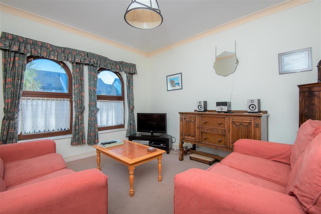 Living Room.jpg