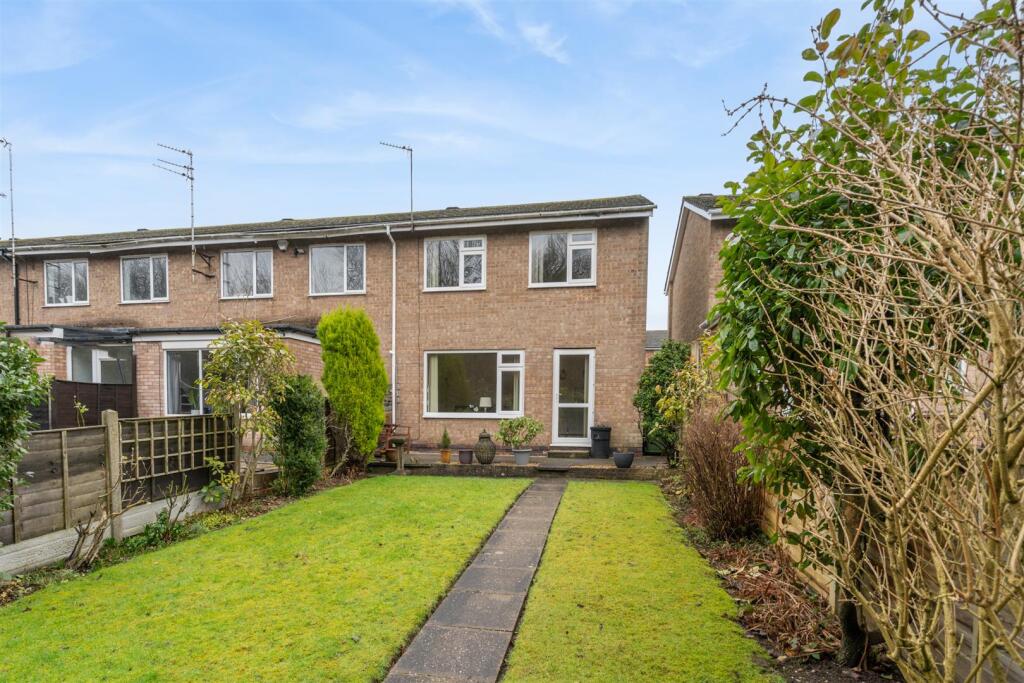 36 Milholme Green_21.jpg