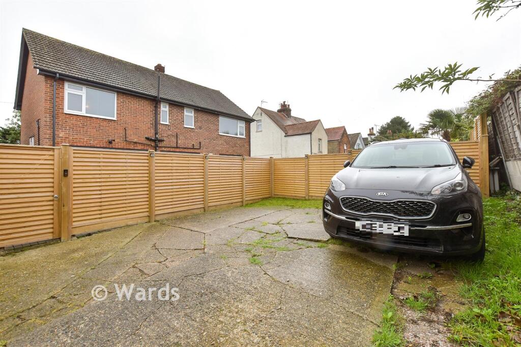 Driveway/Parking