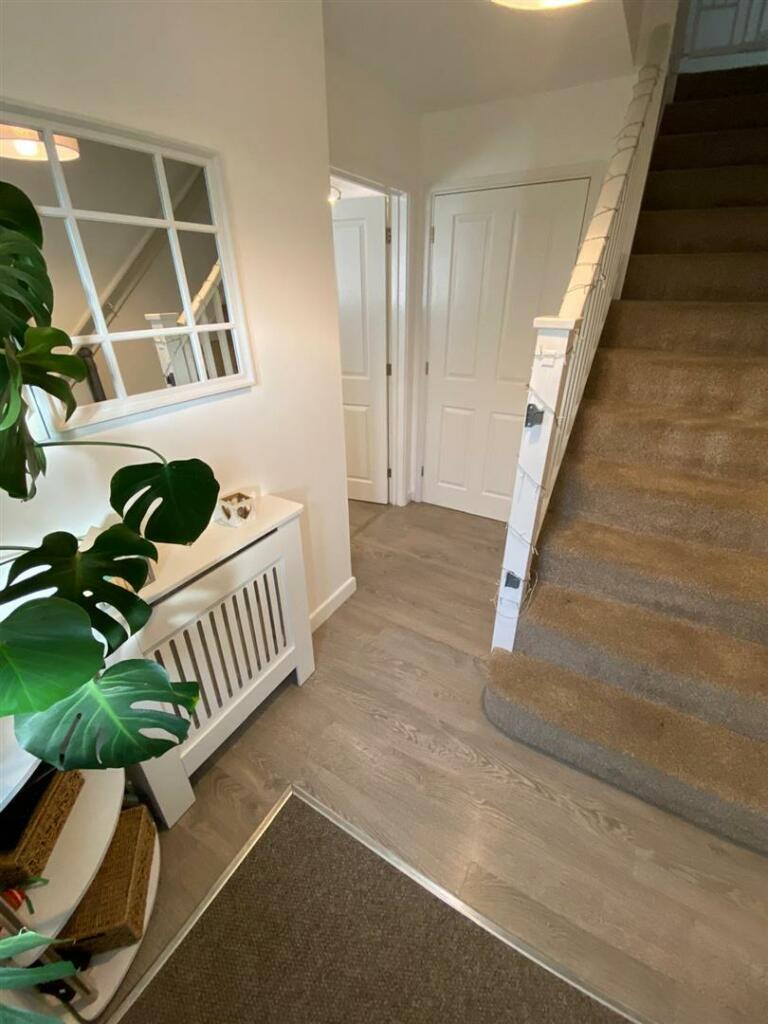 Hallway.jpg