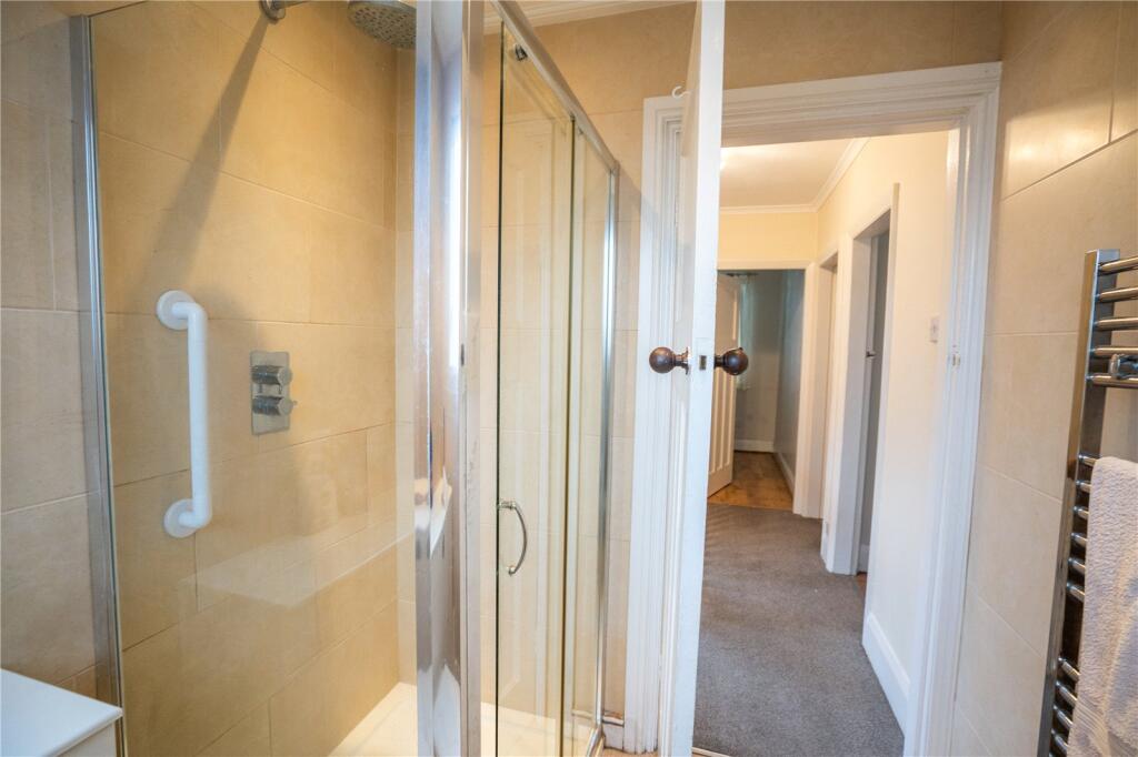 Shower Room (2)