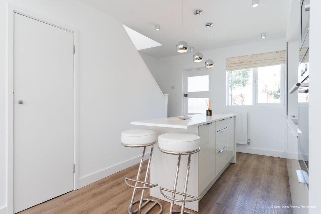 5 St Nicholas House, Penarth-SWPP-HR-07.jpg