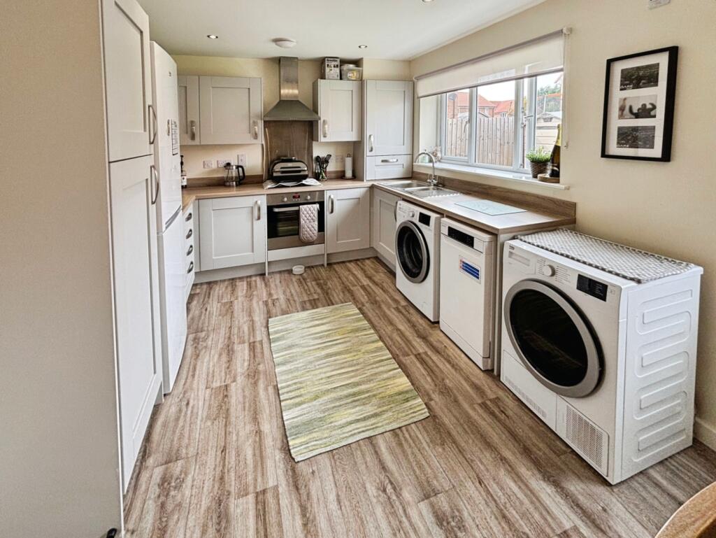 pbox-kitchen-321273.jpeg