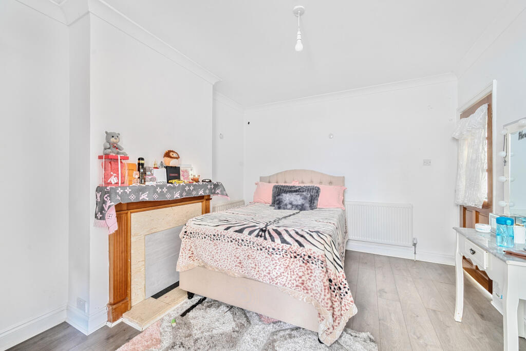 1289854-10-682dfc...