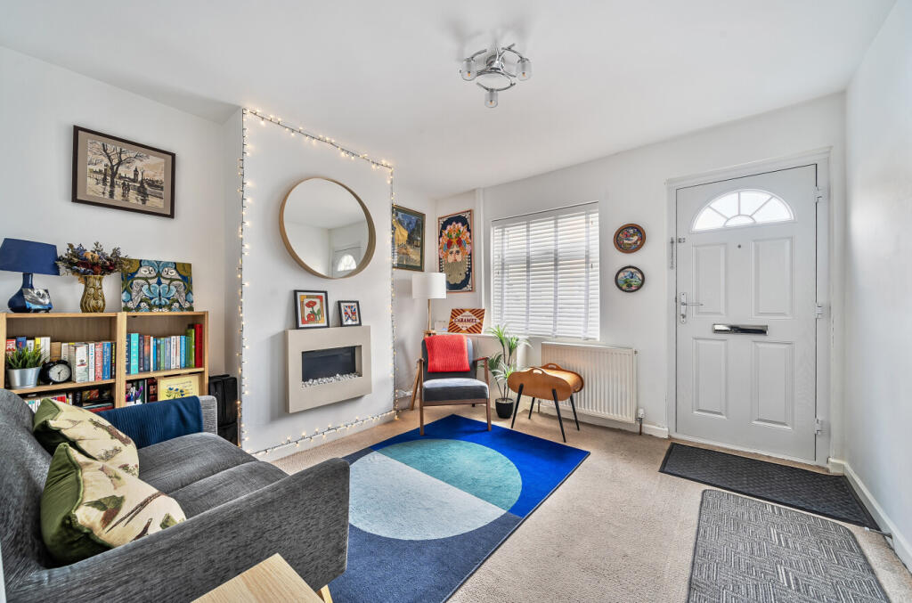 1296824-34-682dee...