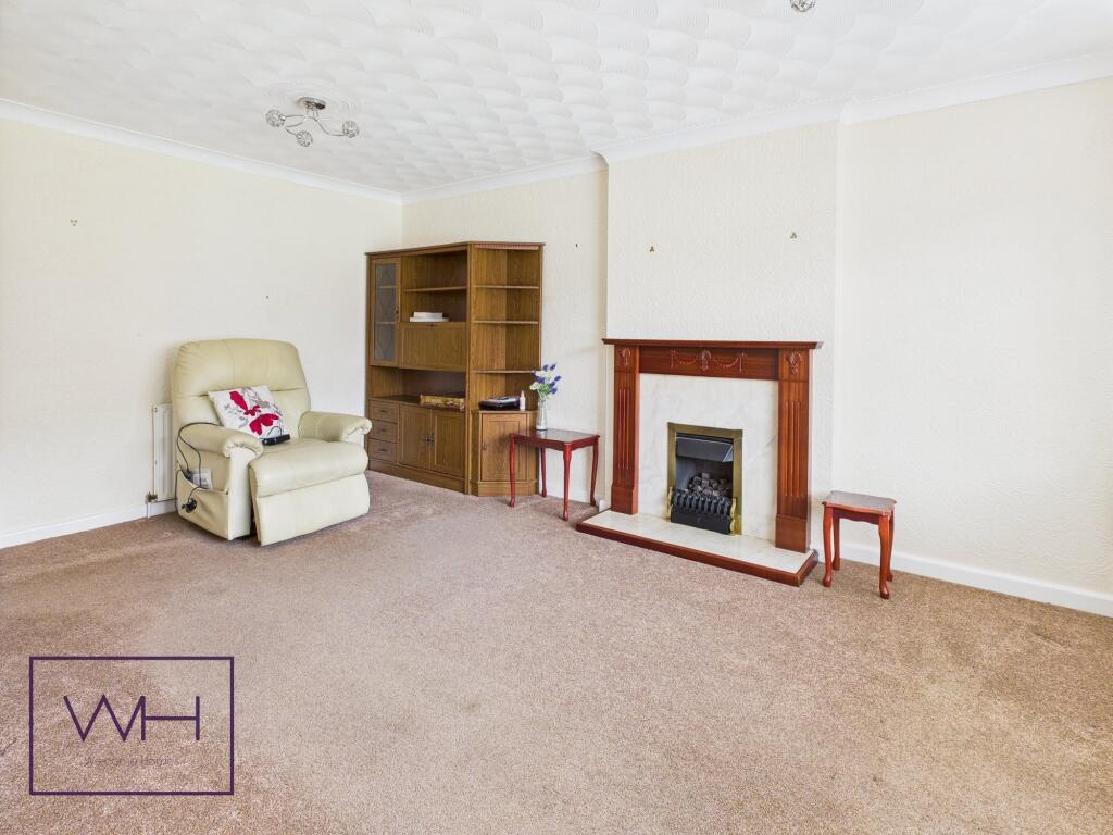 CAM03785G0-PR0266-ST