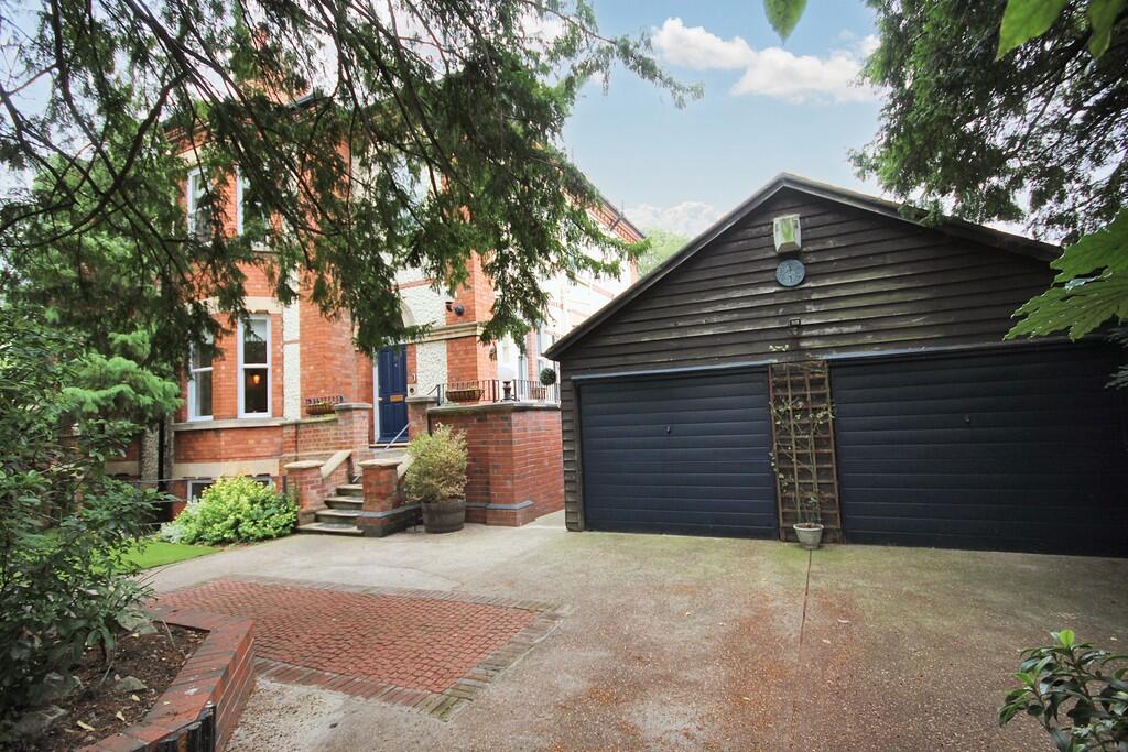 Double Garage