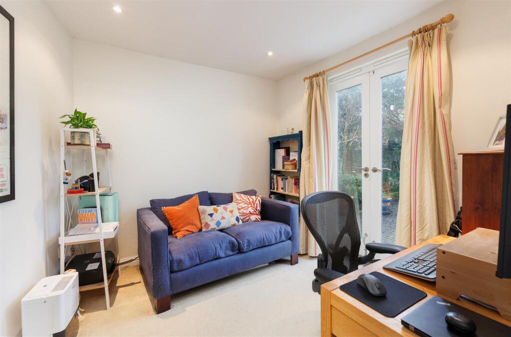 Study/Bedroom 3
