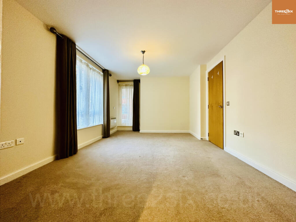 Main bedroom.