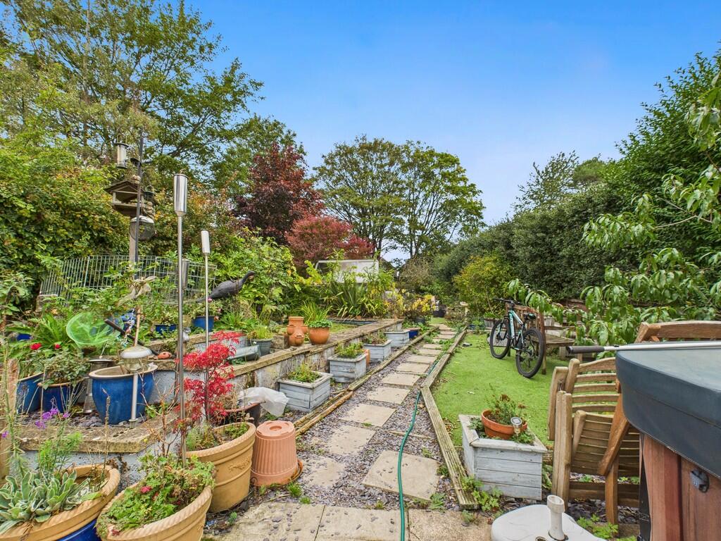 CAM03830G0-PR0227...