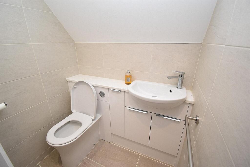 EN SUITE BEDROOM TWO.JPG