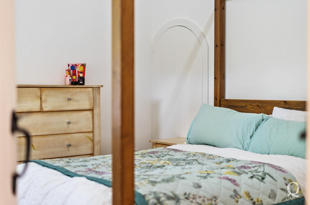 60168c40-33c8-455...