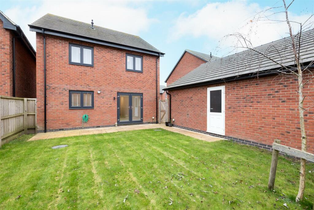 9 Dairy Lane, Ashby