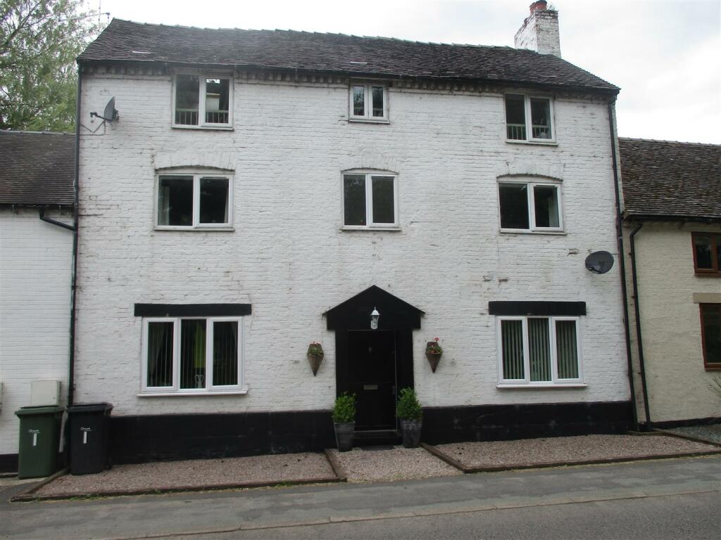 Outside front.JPG