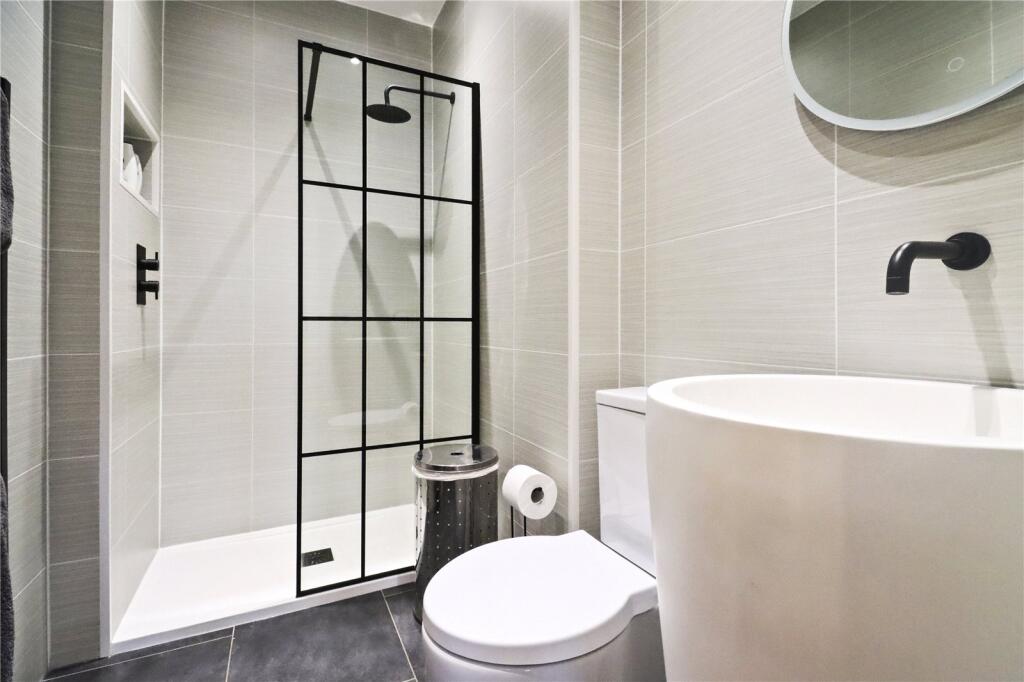 Ensuite