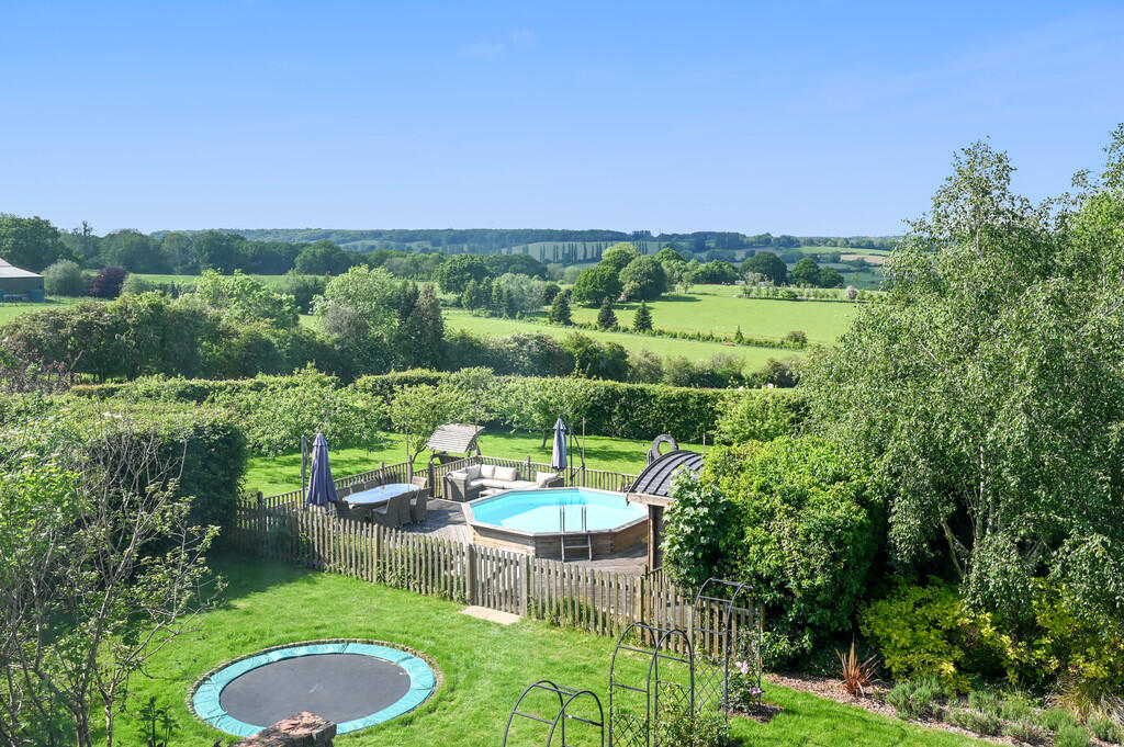 tibbs-farmhouse-t...