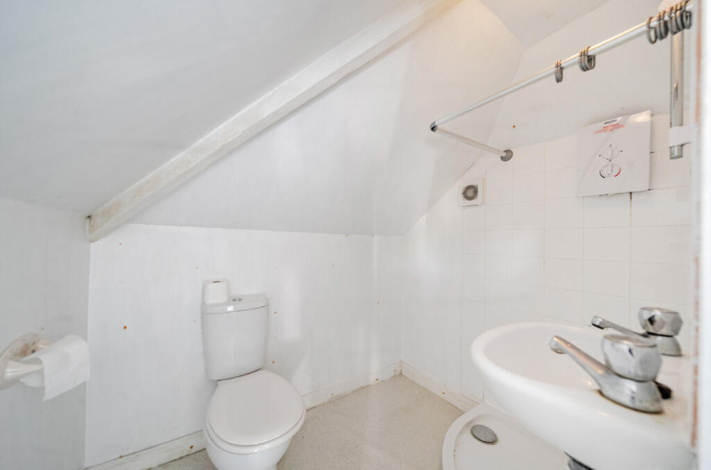 1350209-21-68c021...