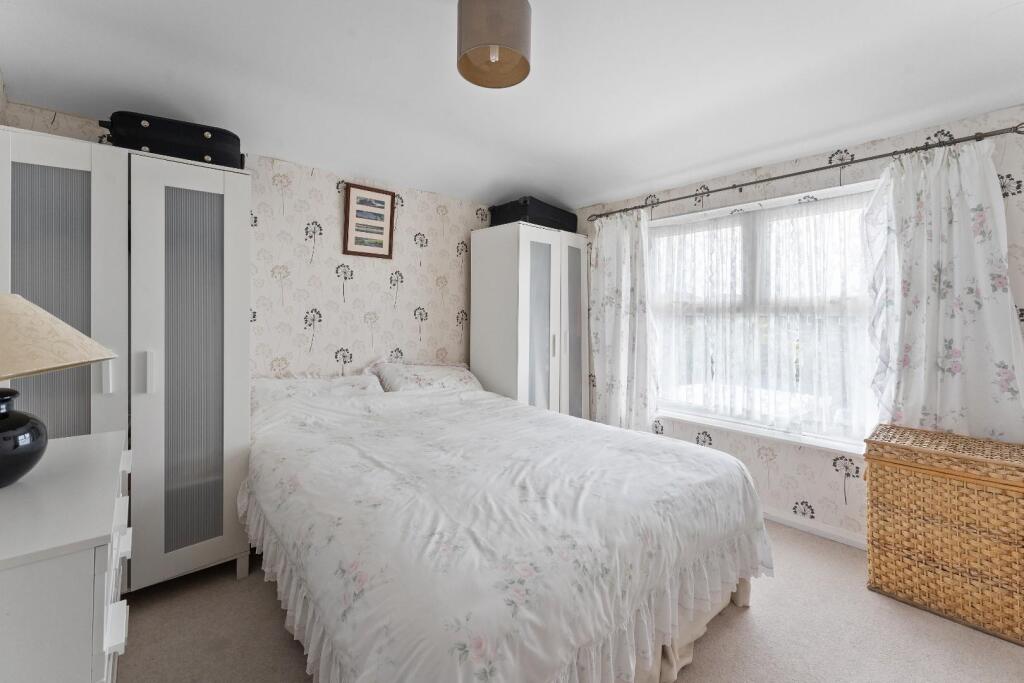 215 Mendip Road Yatton BS49 4ED 9.jpg