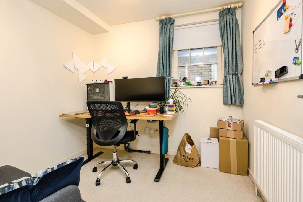 pbox-IMG.jpg